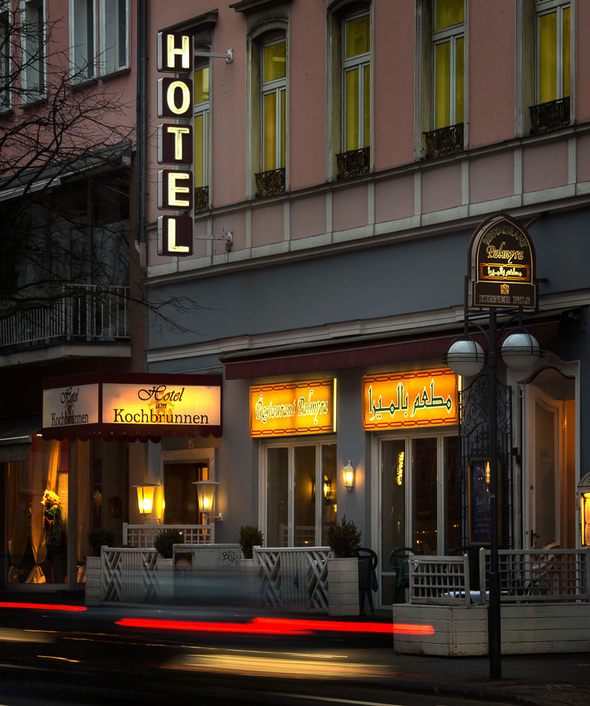 Hotel Am Kochbrunnen Висбаден Екстериор снимка
