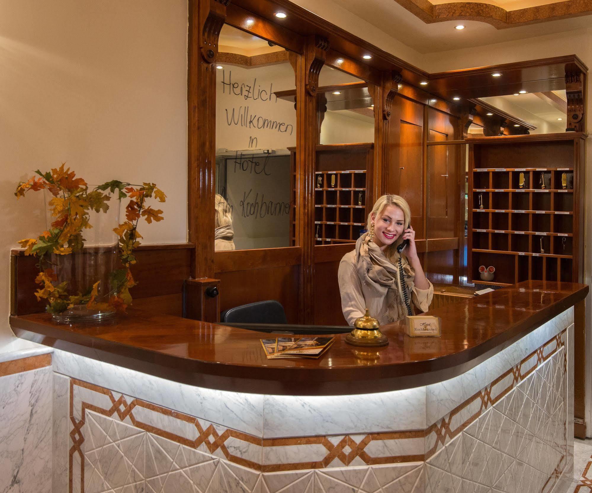 Hotel Am Kochbrunnen Висбаден Екстериор снимка